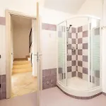 2 Bedroom In * Borgo d'Oneglia