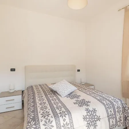 2 Bedroom In *